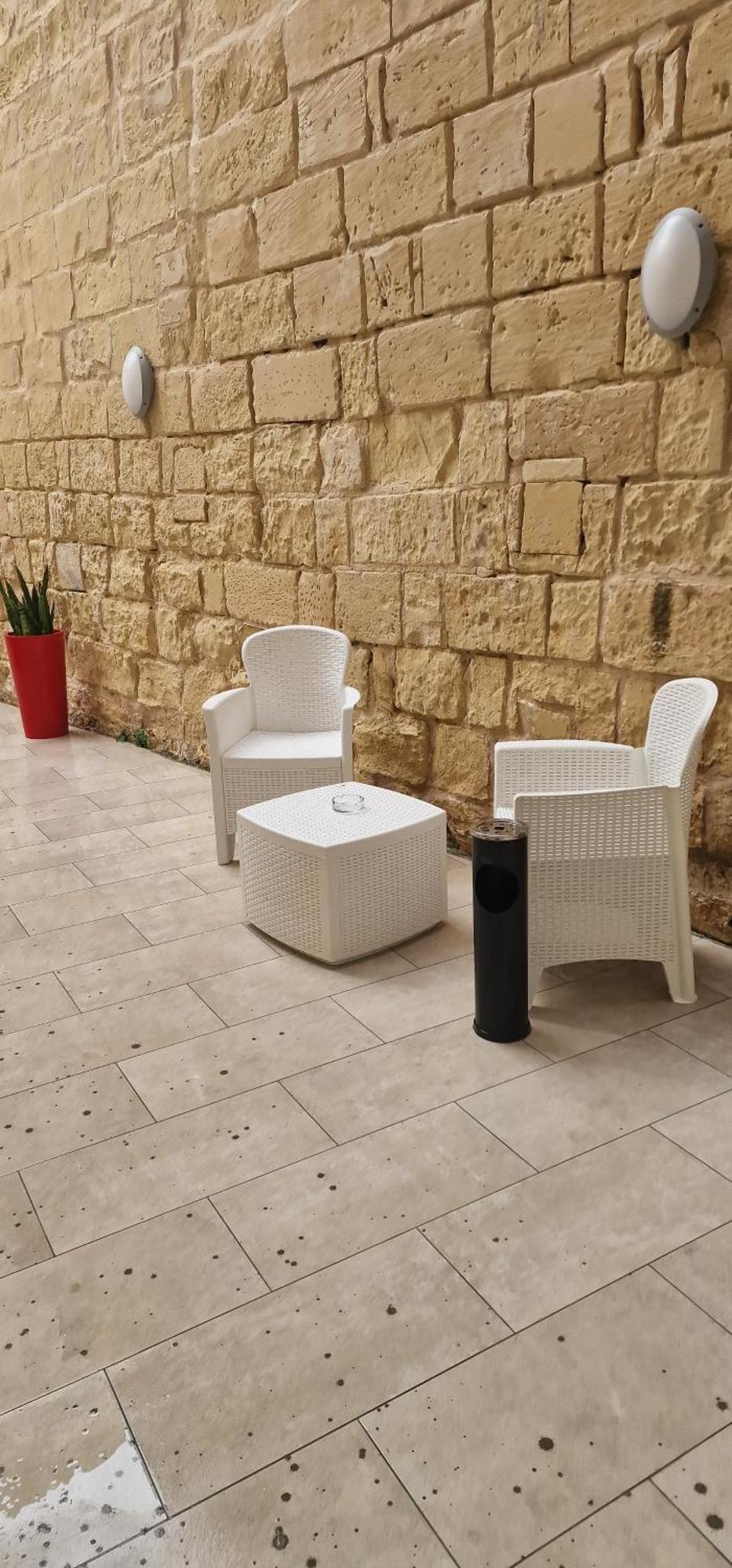 Sliema In Front Of The Sea O'Clock B&B Malta Экстерьер фото